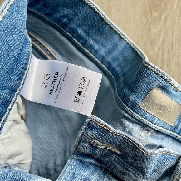 Mother Revolve The Teaser Slit Shorts Size 28 - Picture 6 of 12